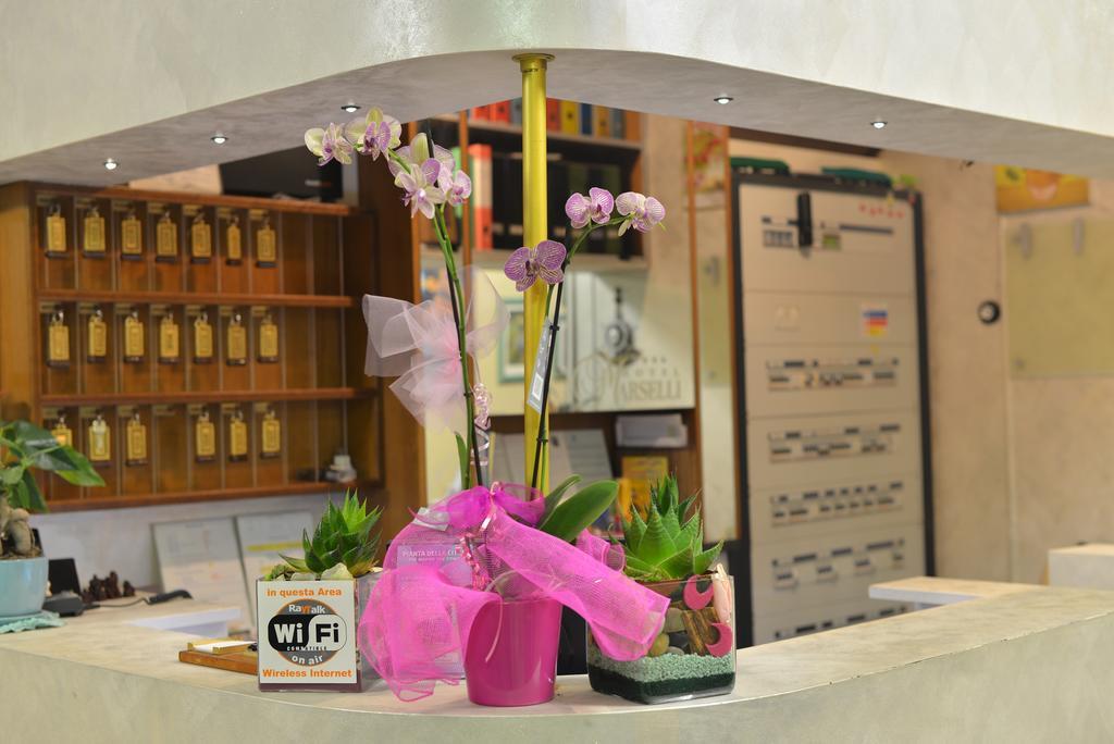 רימיני Hotel Marselli מראה חיצוני תמונה