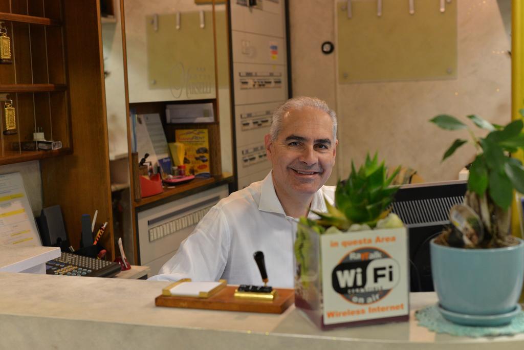 רימיני Hotel Marselli מראה חיצוני תמונה