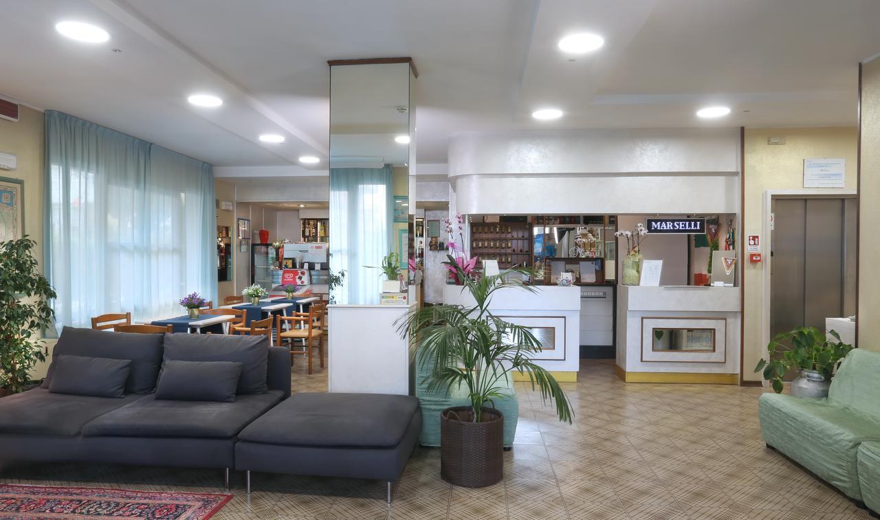 רימיני Hotel Marselli מראה חיצוני תמונה